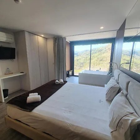 Dobau Village Aldeamento Turístico 3*