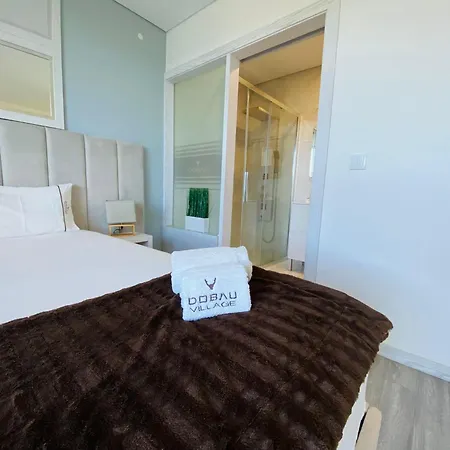 Dobau Village 3*