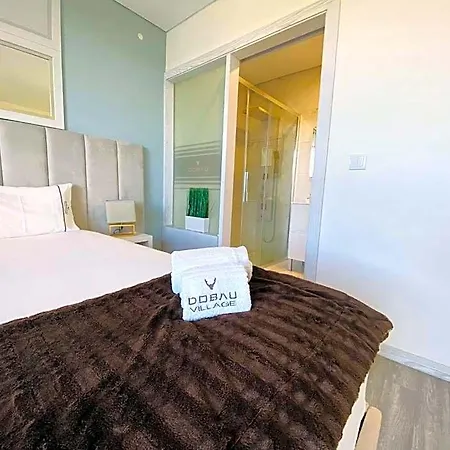 假日公园 Dobau Village 3*