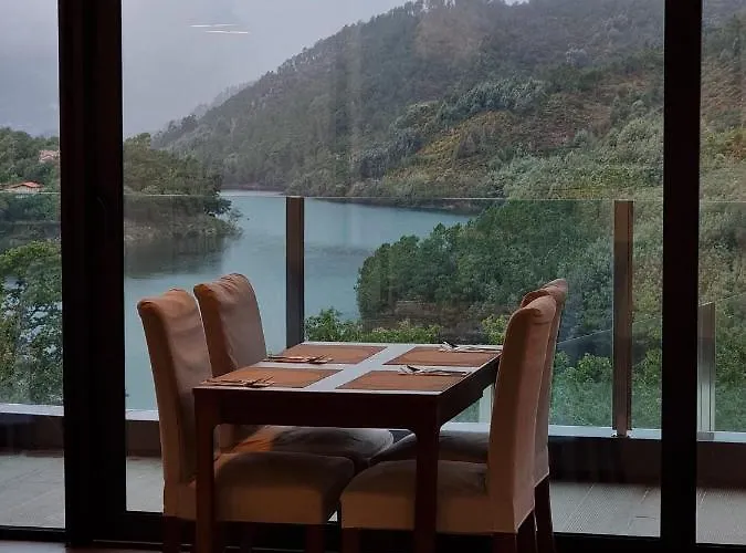 Dobau Village 홀리데이파크 3*