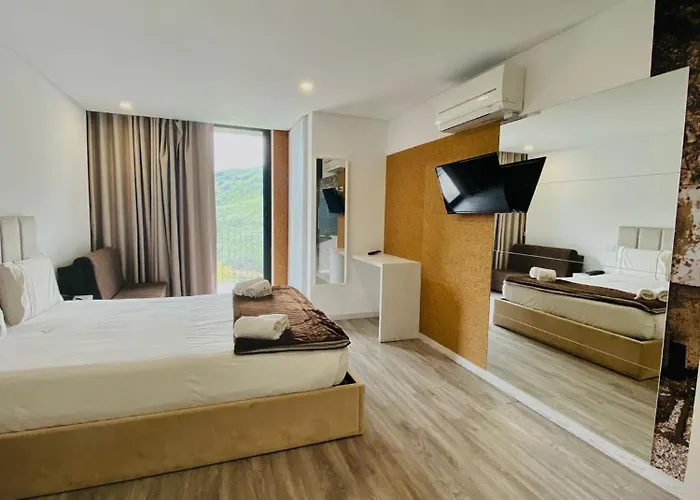 Dobau Village 3* 비에이라도미노