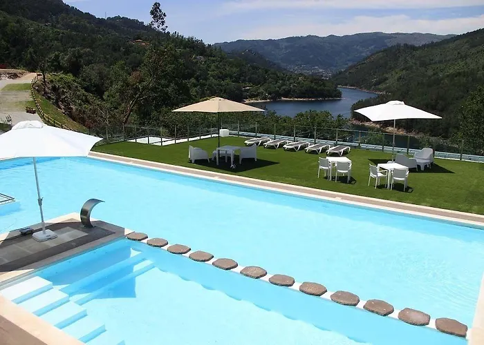 Dobau Village 3* Vieira do Minho