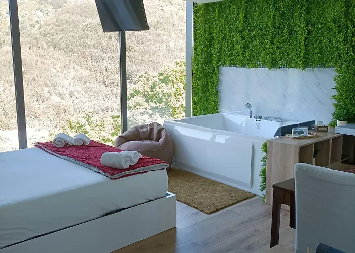 Dobau Village 3* 비에이라도미노